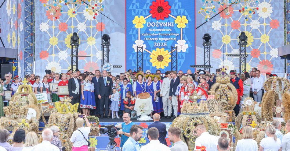 zdjęcie: Dożynki wojewódzkie Myślęcinek 2025 / fot. nadesłane