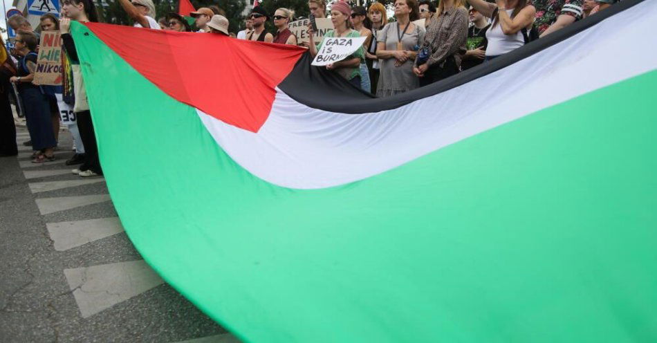zdjęcie: Ulicami Warszawy przeszedł Marsz dla Palestyny / fot. PAP