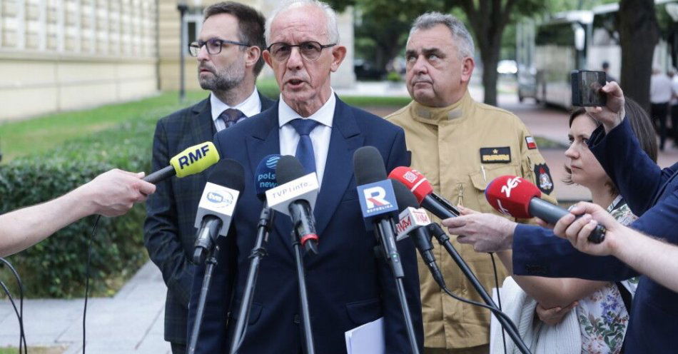 zdjęcie: Cały czas będziemy analizowali sytuację pogodową i jej wpływ na hydrologię / fot. PAP