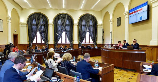 Z ostatnich obrad sesji Rady Miasta