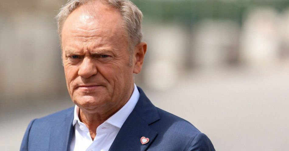 zdjęcie: PiS składa zawiadomienie o podejrzeniu popełnienia przestępstwa przez premiera i rzecznika MSWiA / fot. PAP