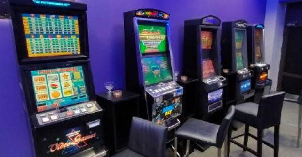 Nielegalne automaty do gier zabezpieczone przez siedleckich funkcjonariuszy