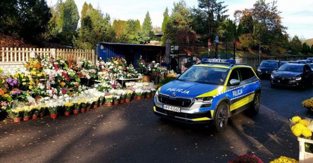 Zadbajmy, aby czas odwiedzania grobów bliskich był bezpieczny