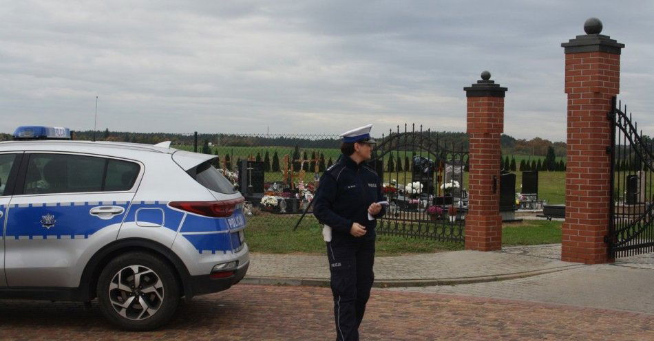 zdjęcie: Wszystkich świętych – bądźmy ostrożni! / fot. KPP Międzychód