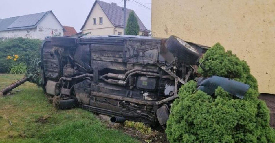 zdjęcie: Zdarzenie drogowe w Gierzwałdzie / fot. KPP w Ostródzie