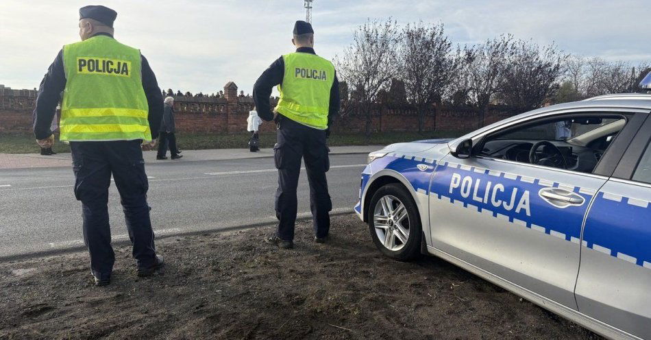 zdjęcie: Bezpieczny weekend na drogach powiatu kluczborskiego / fot. KPP Kluczbork