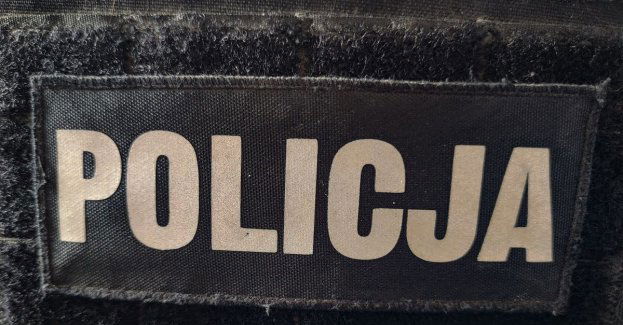 Rowerzysta z promilami uderzył w samochód