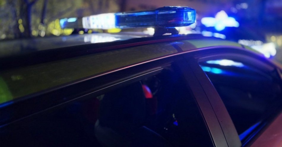 zdjęcie: Kierował mercedesem mimo zakazu sądowego i trafił do aresztu / fot. KMP w Jastrzębiu Zdroju
