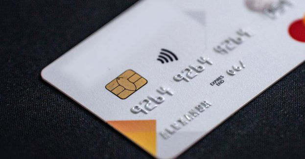 Uwierzyła fałszywej pracownicy banku i straciła prawie 35 tysięcy złotych