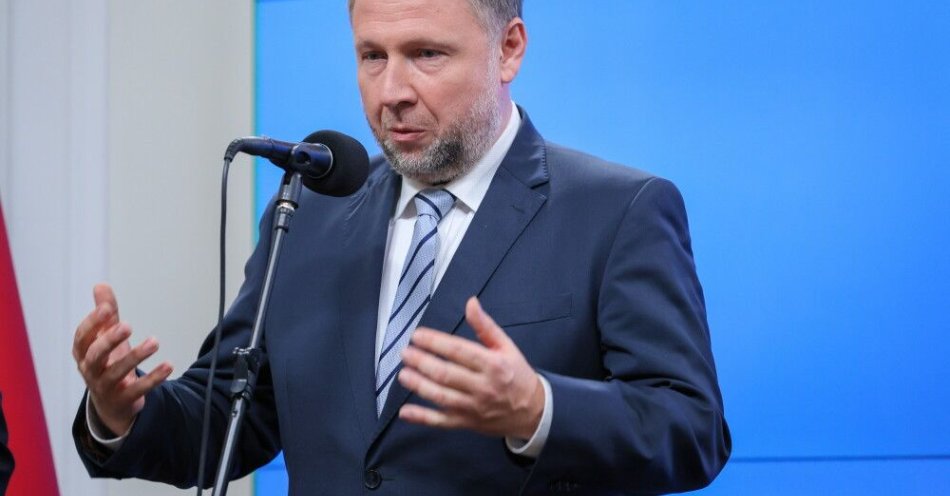 zdjęcie: Kierwiński: policja będzie w stałej współpracy z uczelniami / Warszawa, 09.10.2025. Minister spraw wewnętrznych i administracji Marcin Kierwiński podczas konferencji prasowej dot. zbiornika Kamień Ząbkowicki, 9 bm. w siedzibie Ministerstwa Infrastruktury w Warszawie. (mr) PAP/Rafał Guz