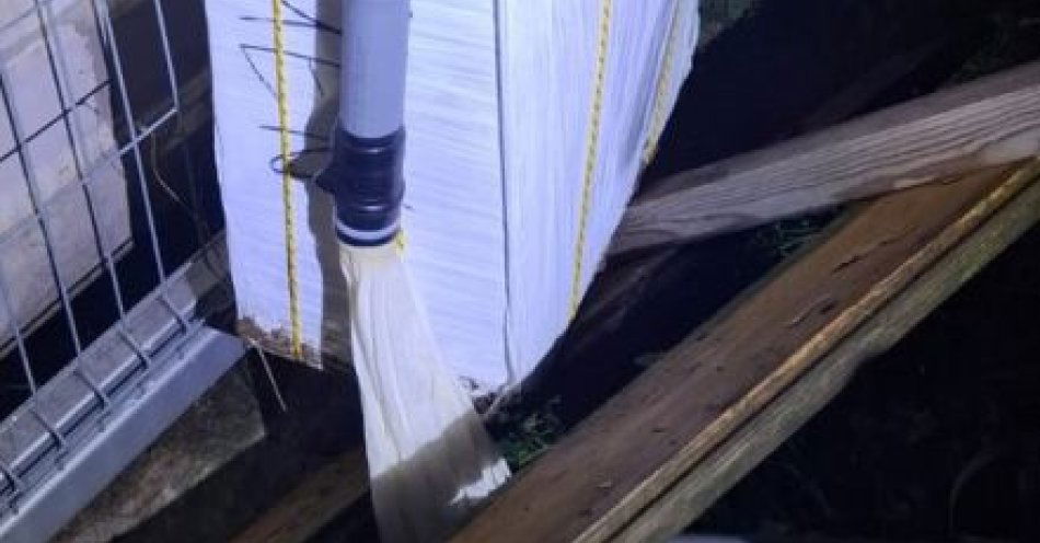 zdjęcie: Przemyt papierosów balonem udaremniony w powiecie łosickim / fot. KPP w Łosicach