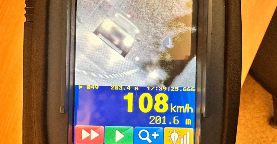 zdjęcie: Pędził 108 km/h w zabudowie. 26-latek stracił prawo jazdy / fot. KPP Żagań