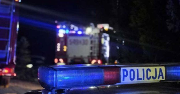 Ewakuacja w pensjonacie w Kościelisku po pożarze sauny