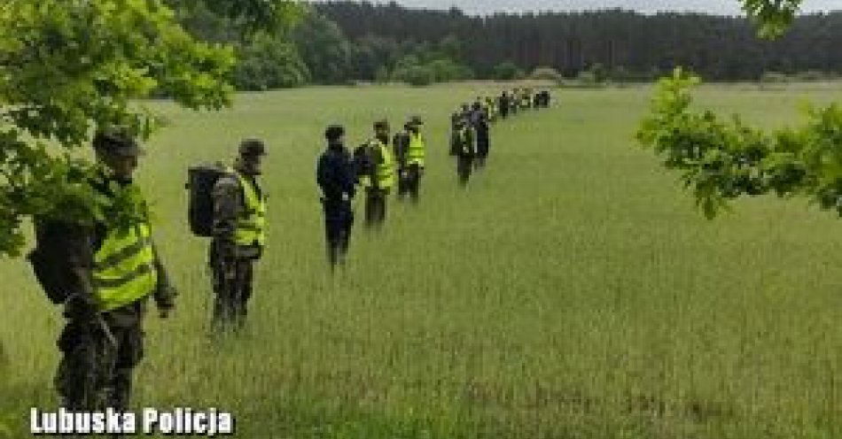 zdjęcie: Wsparcie portali społecznościowych w poszukiwaniach osób zaginionych. Wspólna walka społeczeństwa i Policji. / fot. KPP Międzyrzecz