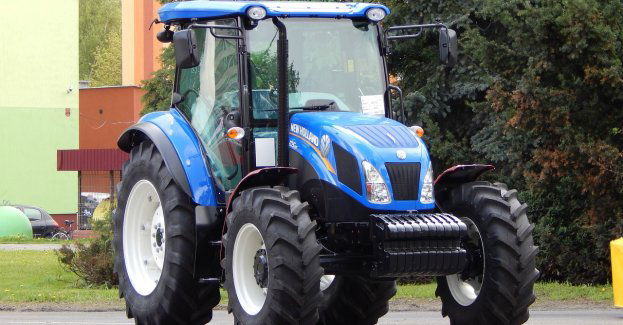 Traktory przed urzędem wojewódzkim; protest może potrwać do piątku