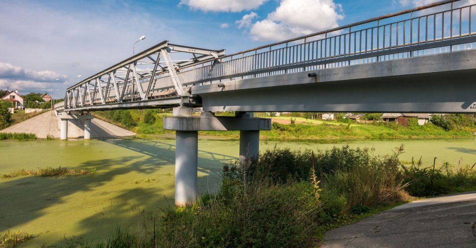 zdjęcie: W gminie Międzylesie po powodzi do odbudowy jest 12 mostów / v10015638