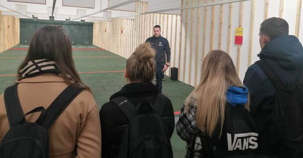 Wizyta uczniów w Komendzie Powiatowej Policji w Nowym Tomyślu!