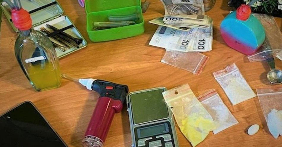 zdjęcie: Dzielnicowi odnaleźli skradziony rower i ujawnili narkotyki / fot. KMP w Oświęcimiu