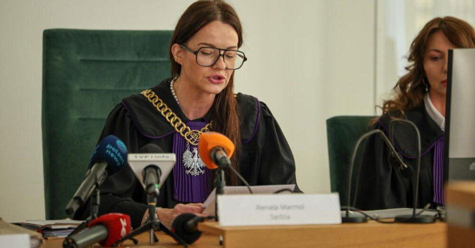 zdjęcie: Śląskie: kara dożywocia za brutalne zabójstwo bezdomnego w Czeladzi / Sosnowiec, 18.03.2026. Sędzia Renata Marmol na sali rozpraw Sądu Okręgowego w Sosnowcu, 18 bm. Sąd ma wydać wyrok w procesie Przemysława K., oskarżonego o zabójstwo bezdomnego w Czeladzi w 2017 roku. (jm) PAP/Art Service *** UWAGA!!! ZAKAZ PUBLIKACJI WIZERUNKU I DANYCH OSOBOWYCH OSKARŻONEGO! ***