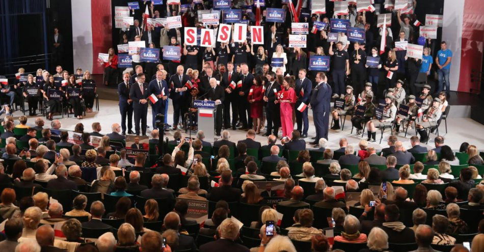 zdjęcie: Każdy głos oddany na opozycję, także na Konfederację, to głos na Donalda Tuska / fot. PAP