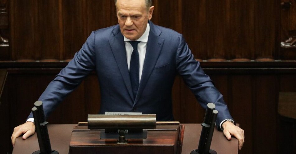 zdjęcie: Premier: Kaczyński i Błaszczak przestraszyli się prawdy o kryptoaferze PiS  i nie zagłosowali za wetem prezydenta / Warszawa, 17.04.2026. Premier Donald Tusk przemawia na sali plenarnej Sejmu, 17 bm. W ostatnim dniu obrad izba przeprowadzi głosowania m.in. nad wetem prezydenta do ustawy o rynku kryptoaktywów. (amb) PAP/Tomasz Gzell