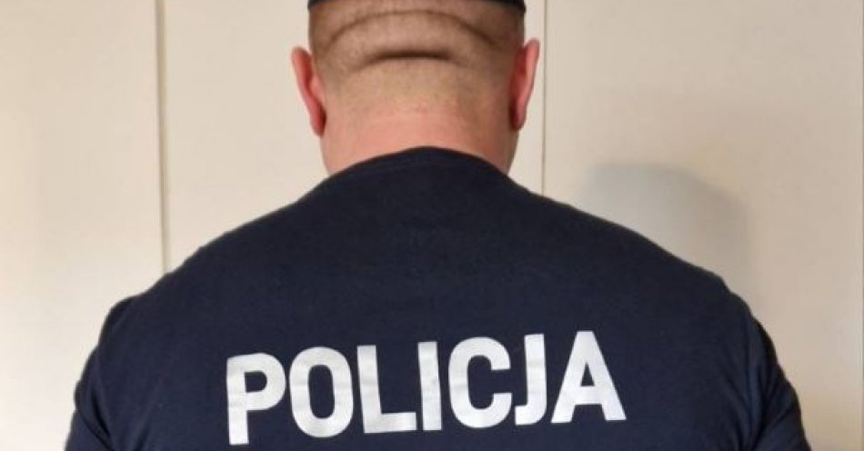 zdjęcie: Policjant z Gdyni na misji pokojowej w Kosowie / fot. KMP w Gdyni