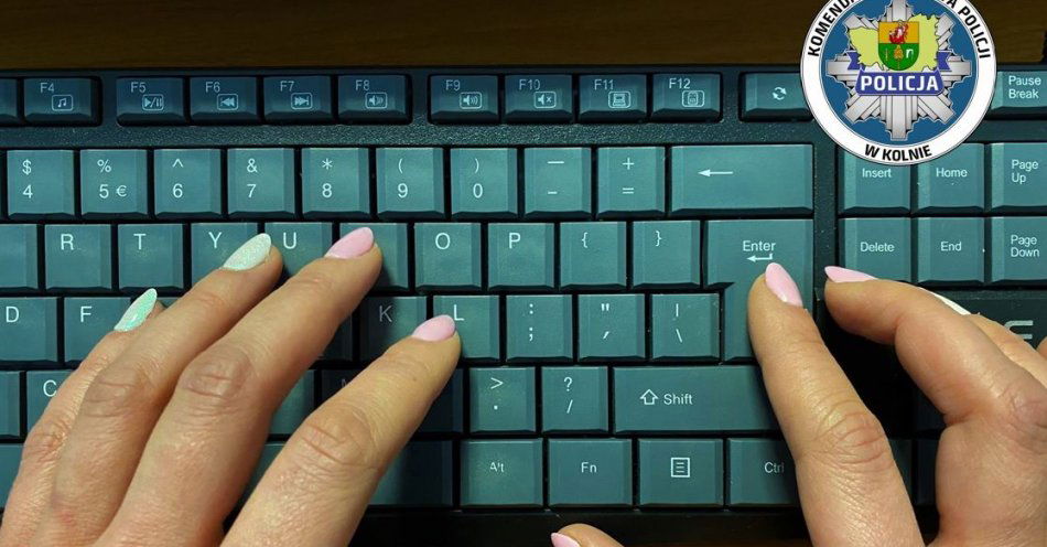 zdjęcie: 102 zarzuty za oszustwa internetowe / fot. KPP Kolno