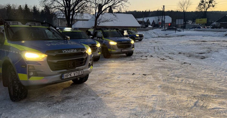 zdjęcie: Policja zadbała o porządek podczas widowiska o obronie Birczy / fot. KMP w Przemyślu fot. KMP Przemyśl