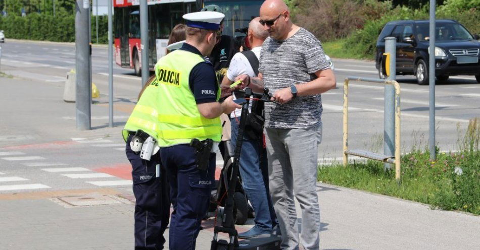 zdjęcie: Hulajnoga to nie zabawka - to odpowiedzialność / fot. KMP Kielce