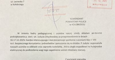 Policjantka uczyła uczniów zasad bezpieczeństwa drogowego w SP 9