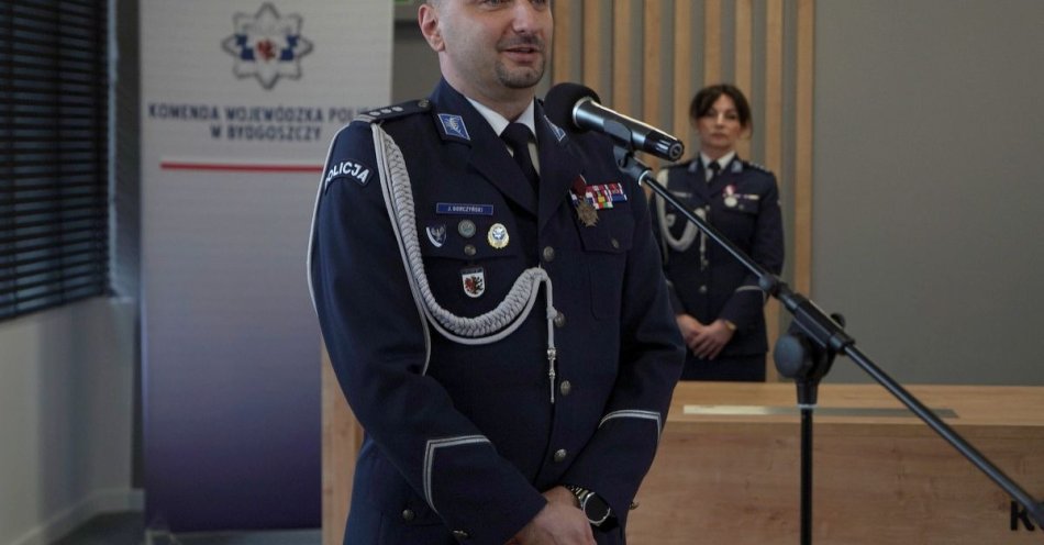 zdjęcie: Wzruszające pożegnanie funkcjonariuszy z Mogilna / fot. KPP Mogilno