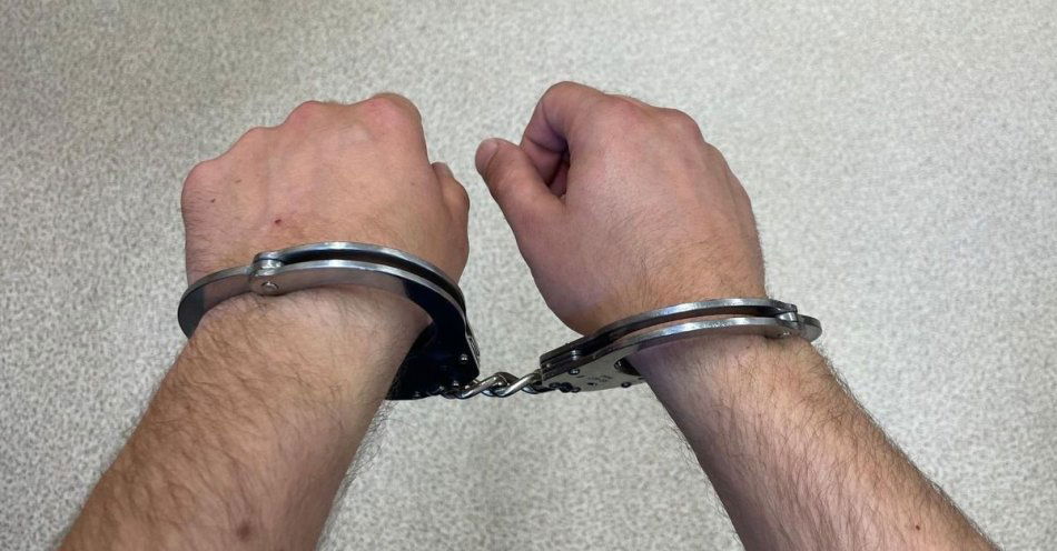 zdjęcie: Trzech poszukiwanych zatrzymanych w powiecie szczecineckim / fot. KPP w Szczecinku 222-166835