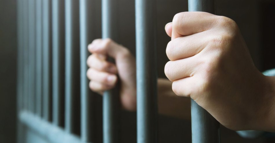 zdjęcie: Powiat oświęcimski. Podczas Majówki policjanci zatrzymali czterech poszukiwanych / v10585172