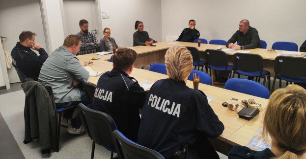 Spotkanie z psychologami z Regionalnego Centrum Kryzysowego w Świdwinie