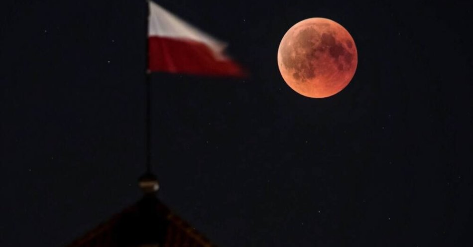 zdjęcie: 7 września zobaczymy całkowite zaćmienie Księżyca / fot. PAP