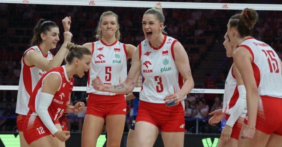 zdjęcie: Polski siatkarki nie bez problemów pokonały w Phuket Wietnam 3:1 / fot. PAP