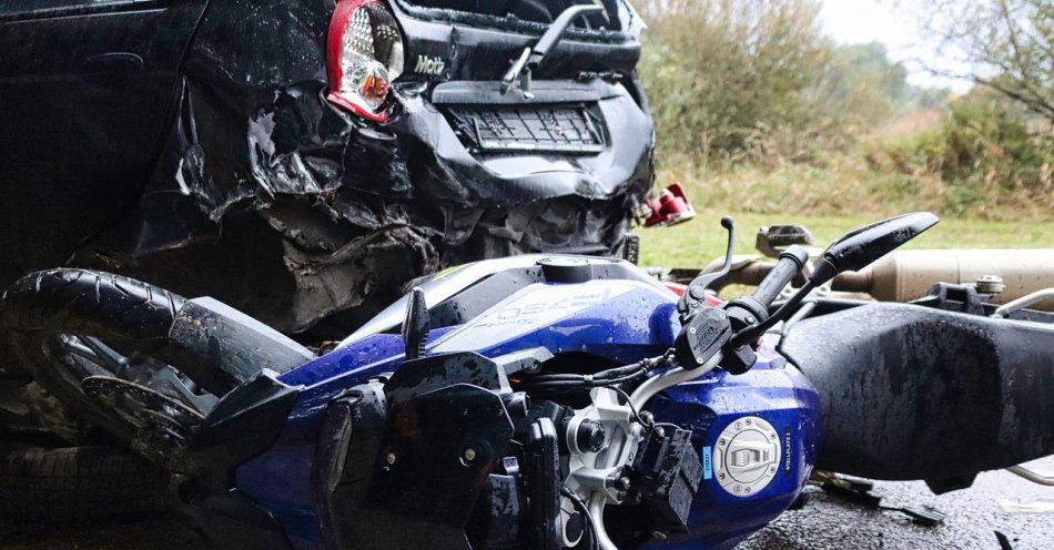 zdjęcie: Potrącenie motocyklisty / pixabay/7507756