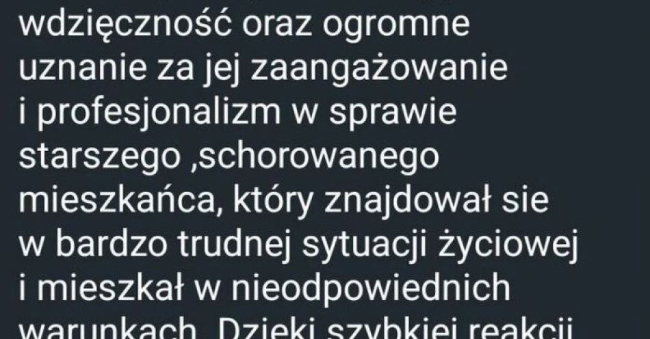 zdjęcie: Dzielnicowa z Daleszyc otrzymała podziękowania za pomoc 85 latkowi / fot. KMP Kielce