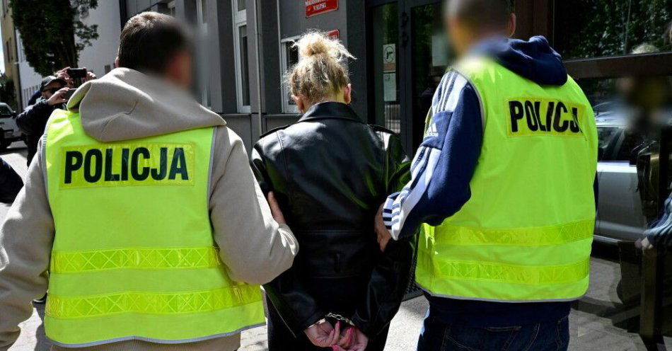 zdjęcie: Zarzuty dla rodziców 3-letniej dziewczynki, która zmarła w szpitalu / fot. PAP