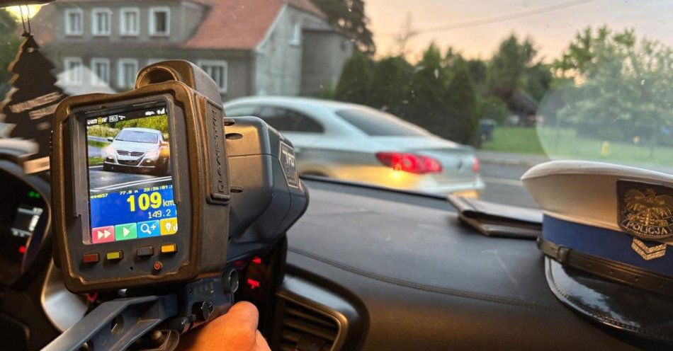 zdjęcie: 109 km/h w terenie zabudowanym!! / fot. KPP w Świdwinie