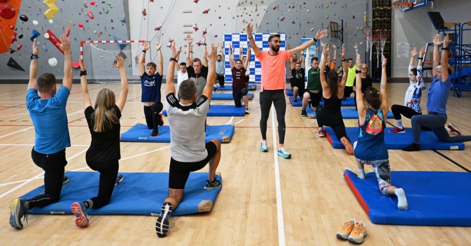 zdjęcie: Znakomici praktycy pokażą jak dobrze biegać. Każdy może poćwiczyć z gwiazdami polskiej lekkiej atletyki / fot. Łukasz Szeląg