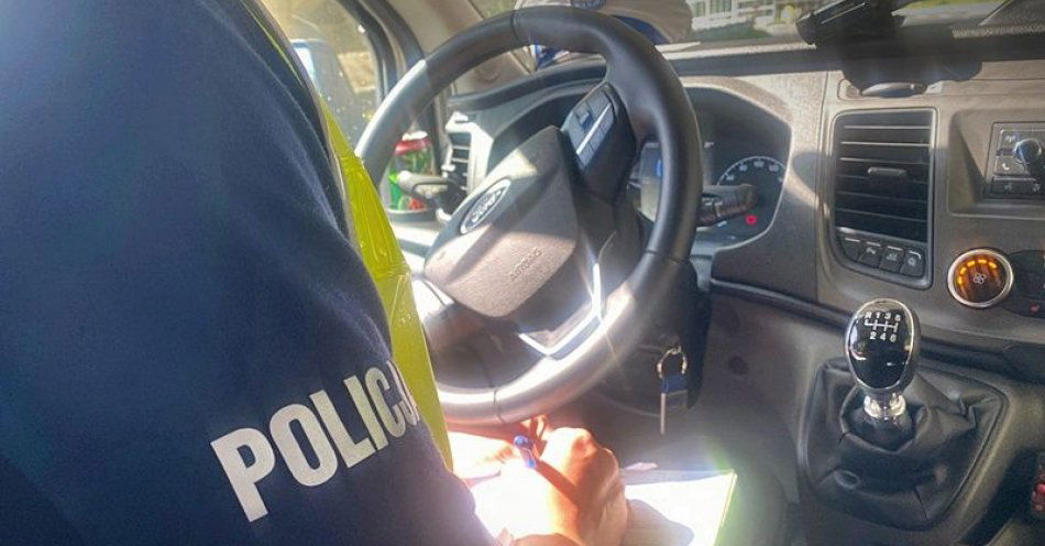 zdjęcie: Jeździsz pomimo sądowego zakazu. Możesz trafić za kraty więzienia / fot. KMP w Wałbrzychu