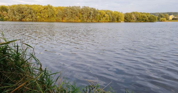 WOPR wyrwało wędkarzy z matni na Jeziorze Żywieckim