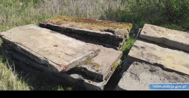 Ukradli płyty drogowe. Wpadli w ręce policjantów z Rudnej