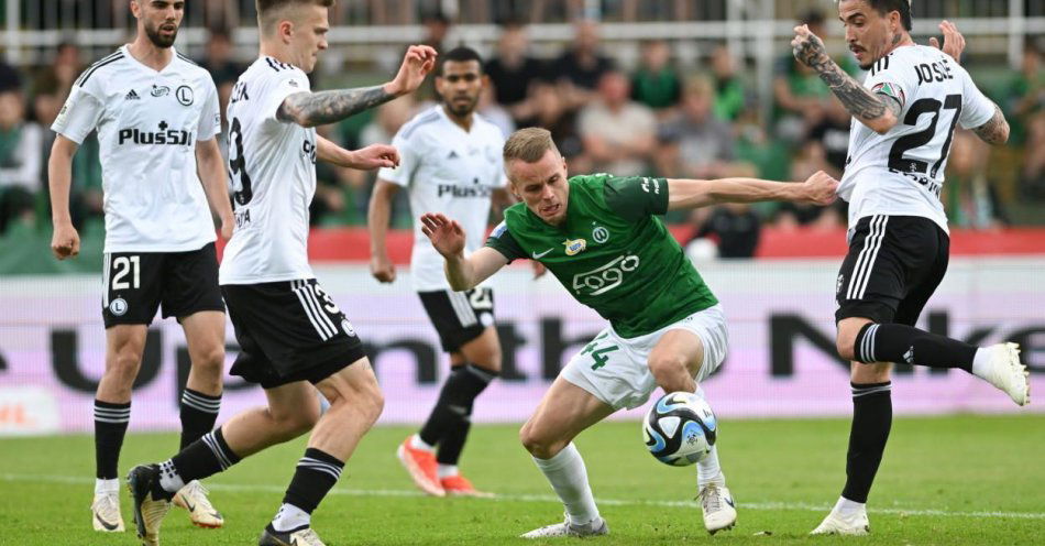 zdjęcie: Ekstraklasa piłkarska - Legia w Europie, utrzymanie Cracovii / fot. PAP