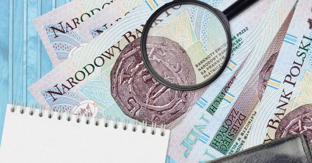 Akt oskarżenia wobec cudzoziemców za bezprawną legalizację pobytu