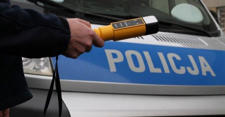 zdjęcie: Nietrzeźwi kierowcy doprowadzili do kolizji w Wietrznie / fot. KMP w Krośnie