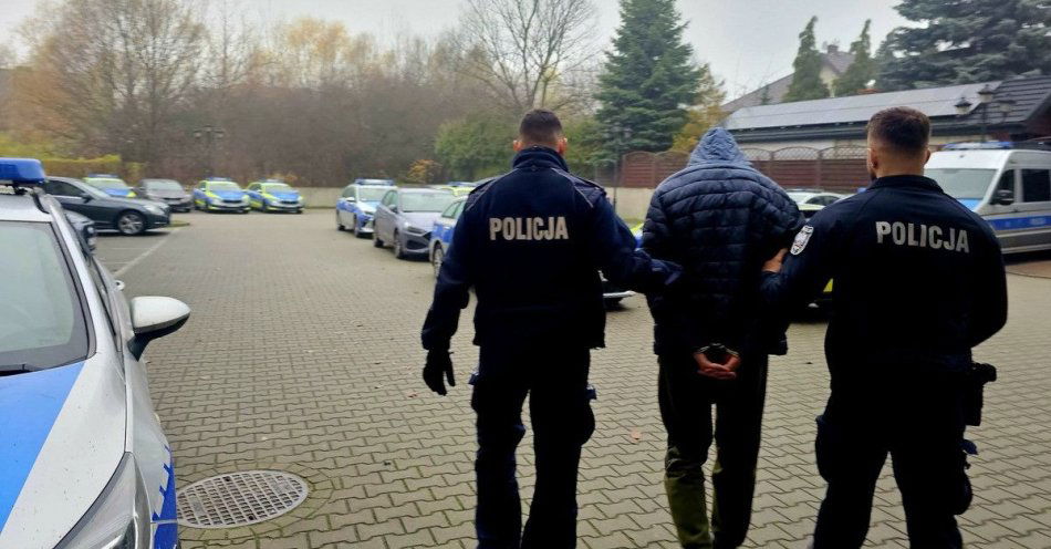 zdjęcie: Mężczyzna z nożem groził dwojgu małoletnim Trafił do aresztu / fot. KPP w Piasecznie