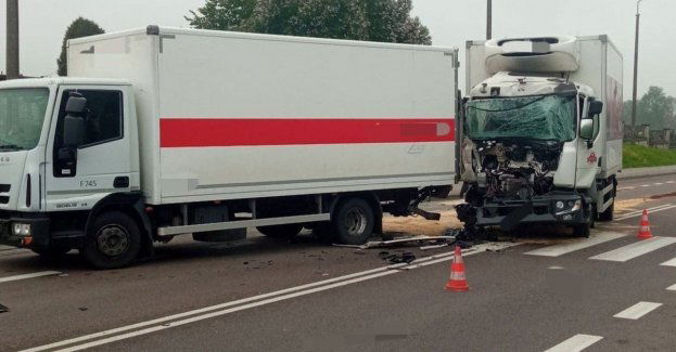 Zderzenie ciężarówek w Sitańcu