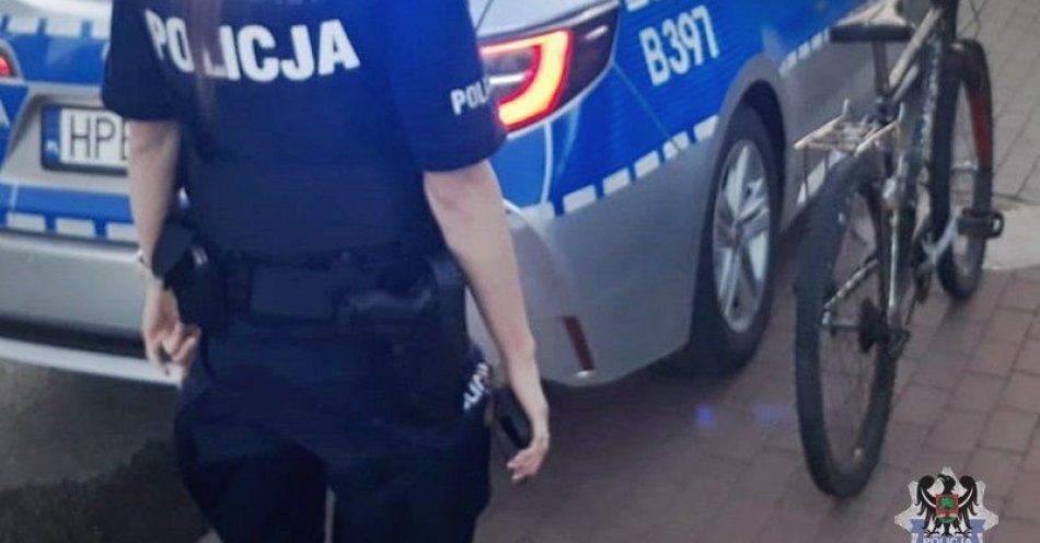 zdjęcie: Miał blisko 2,5 promila alkoholu w organizmie, ale postanowił wyjechać rowerem na drogę / fot. KMP w Wałbrzychu